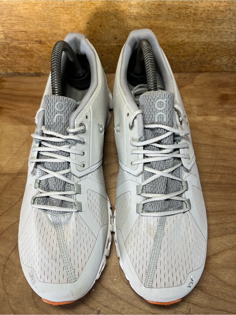 On Cloud 5 LIGHTWEIGHT REFLECTIVE Womens Size 9.5 Running Shoes Sneakers Gray - Picture 3 of 15